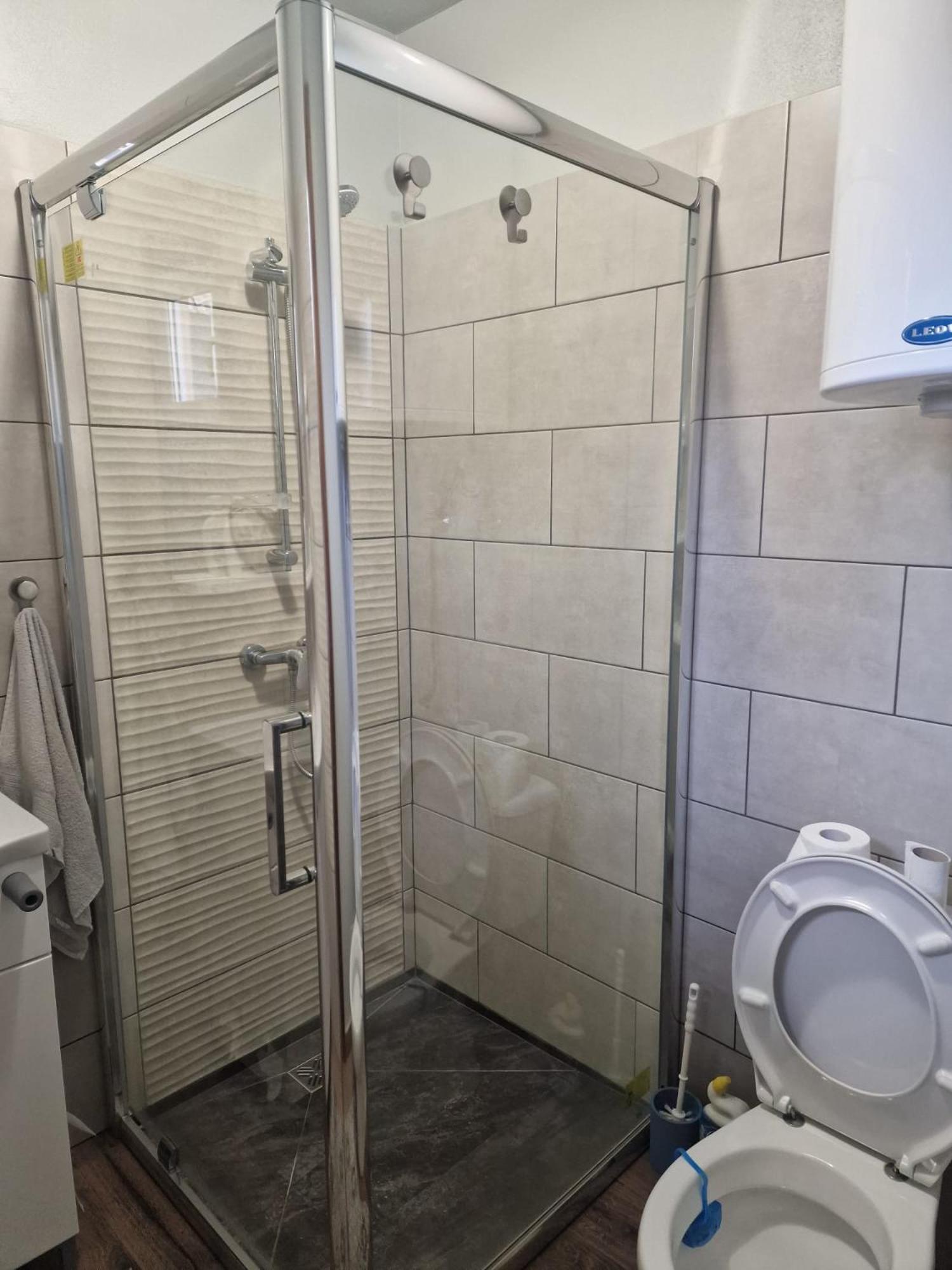 Casa Maya Săsciori Buitenkant foto